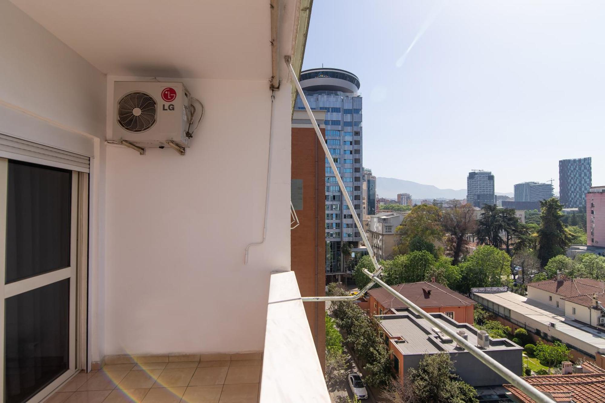 Vintage Blloku Apartment Tirana Exterior photo